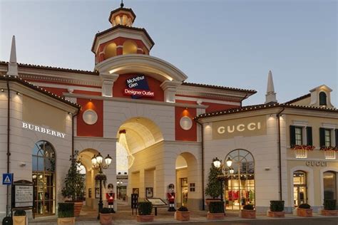 outlet turin italy